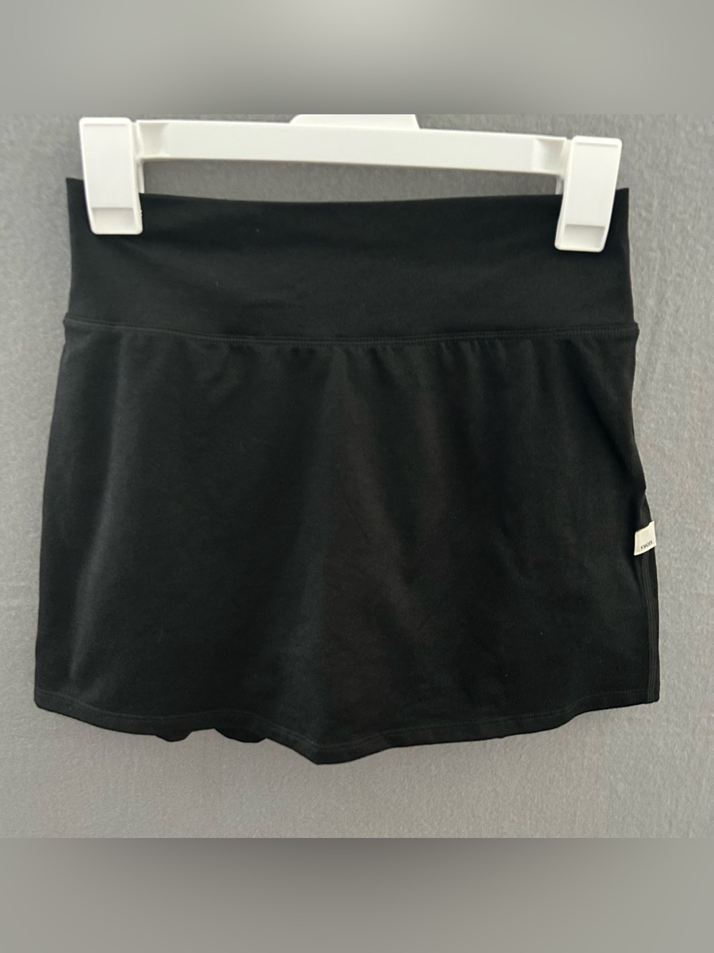 Vuori Black DreamKnit Halo Performance Mini Skirt Women's Size XS